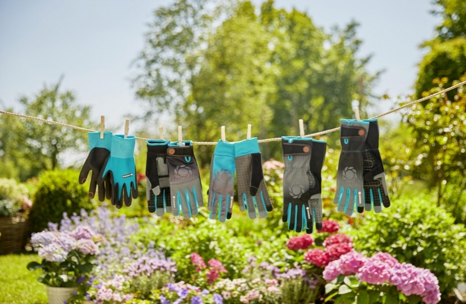 Gardena presenta su gama de guantes de jardín